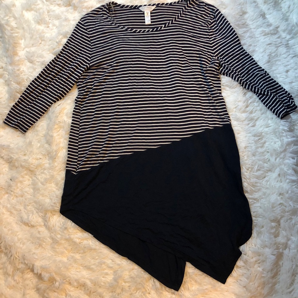 Maternity Shirt Size Medium